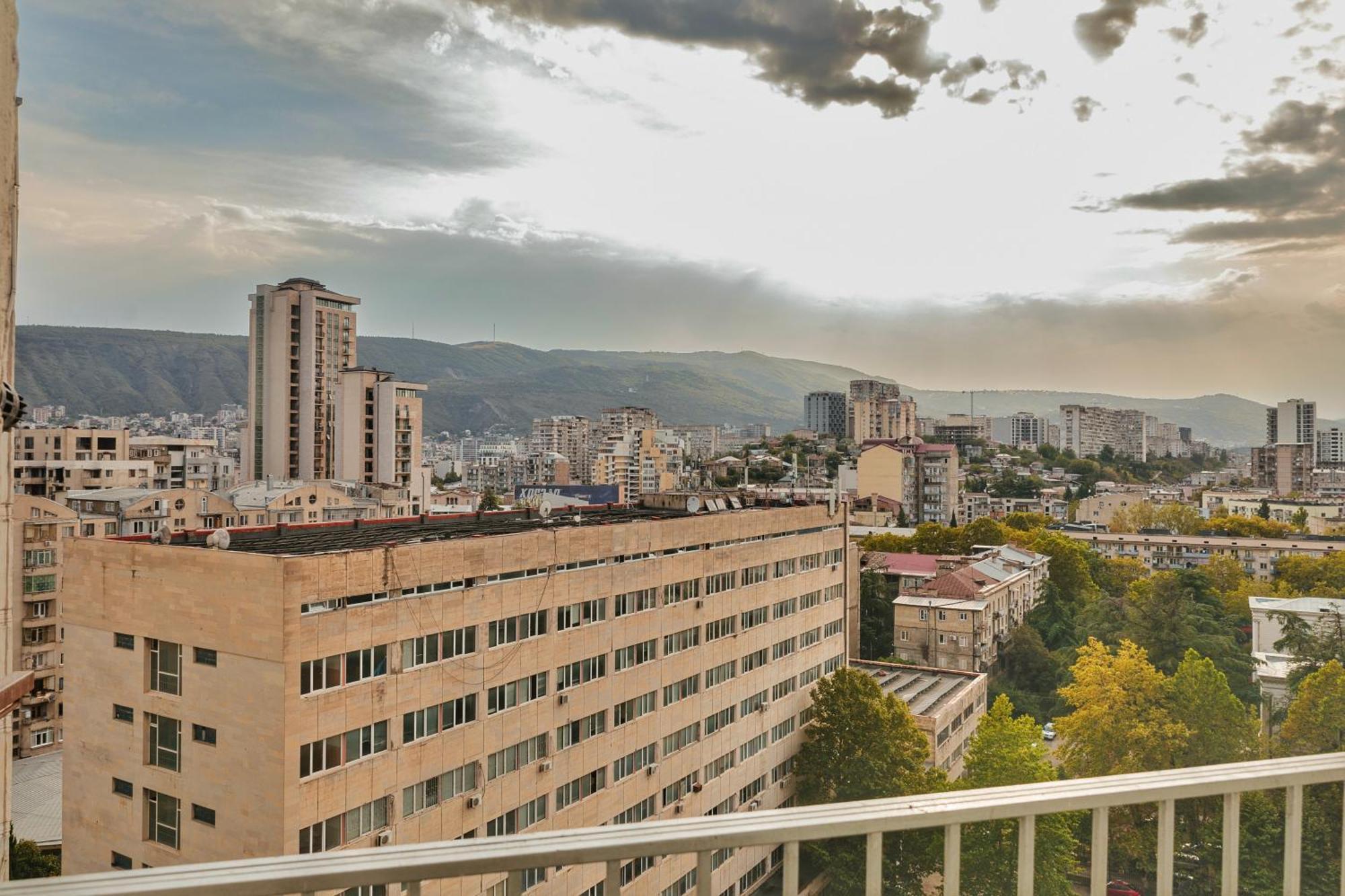 Avilion Apartments Boch 37 2 Tiflis Dış mekan fotoğraf